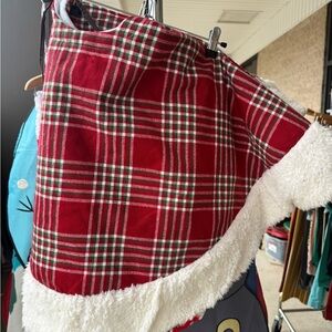 Red Plaid Tree Skirt White Fur Trim